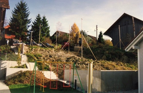 1994: costruzione di case 427, Svizzera, Sciaffusa, Dörflingen. Fonte: commons.wikimedia.org